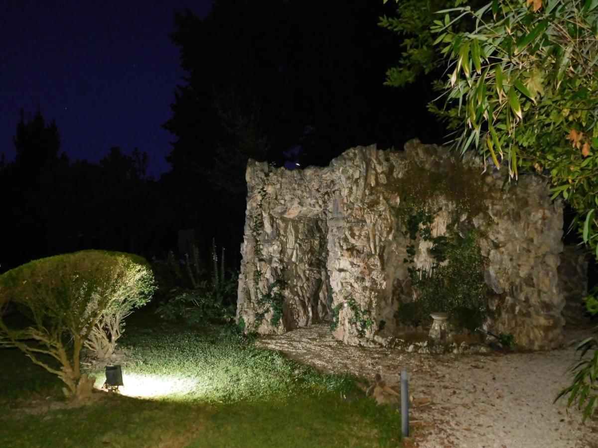 Appartamento con piscina immersa nel verde Cascina Esterno foto