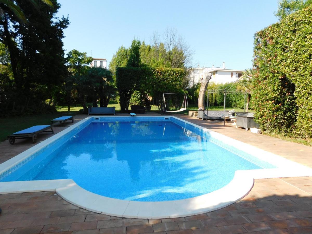 Appartamento con piscina immersa nel verde Cascina Esterno foto